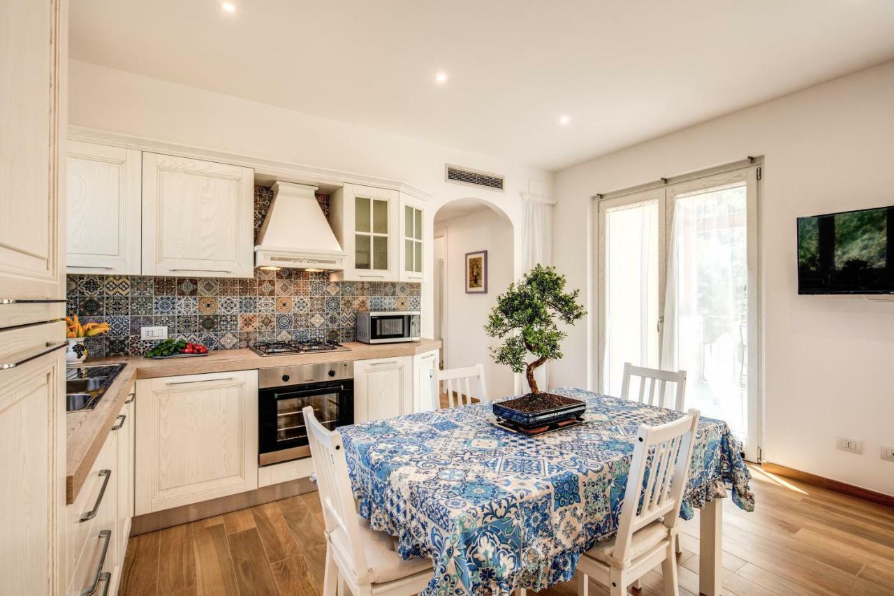 Chez Carme' Apartment Sorrento Bagian luar foto