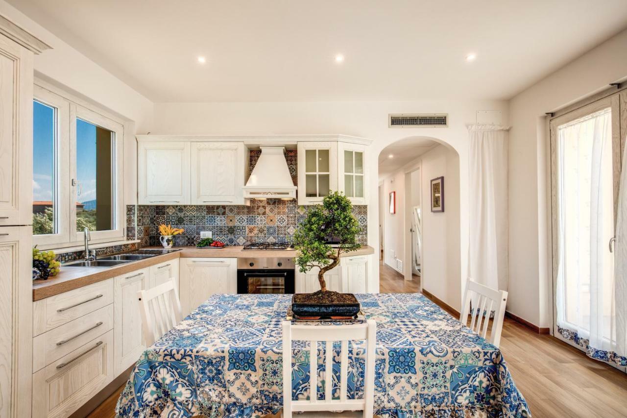 Chez Carme' Apartment Sorrento Bagian luar foto